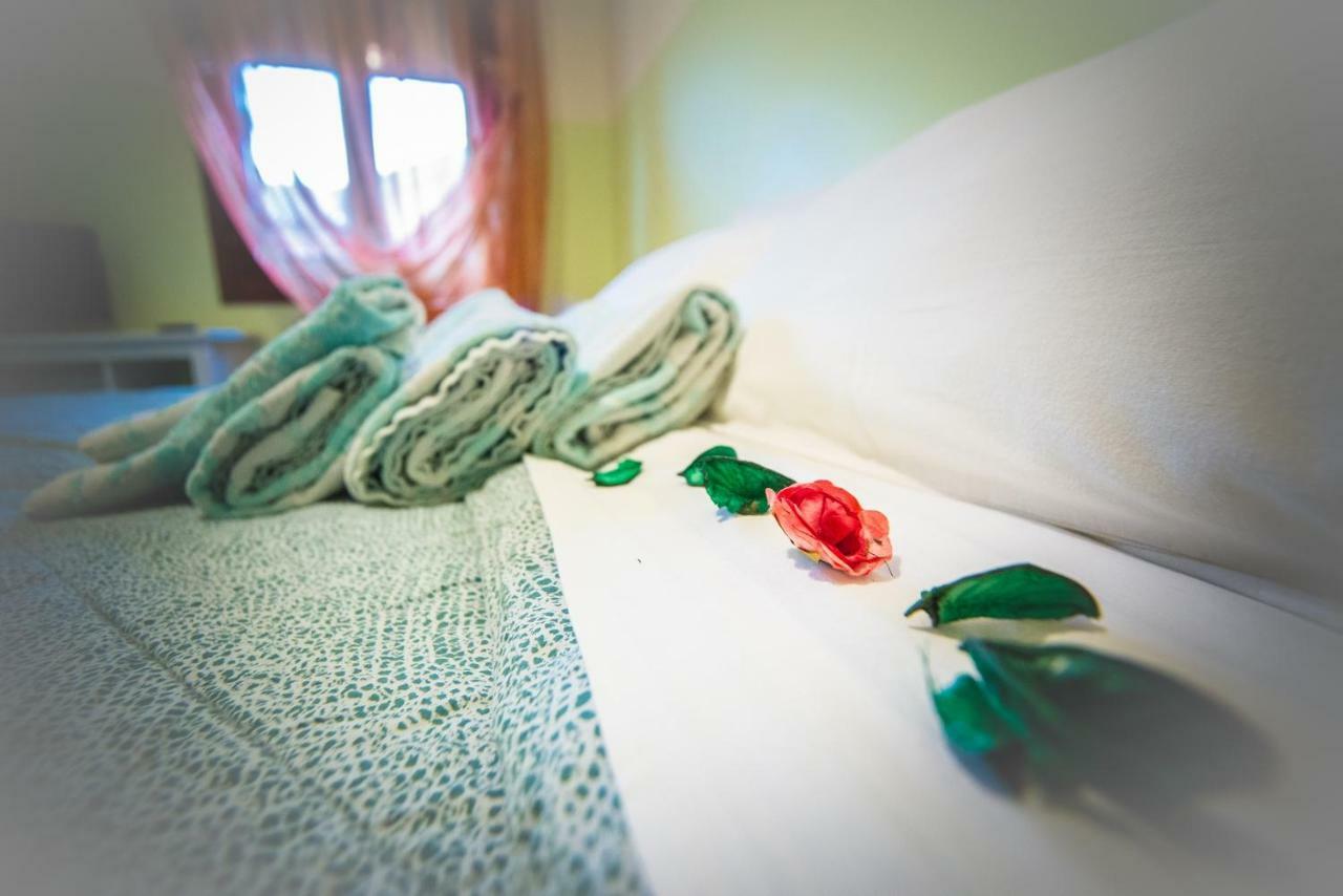 Adria Bella Locazione Turistica Bed & Breakfast Ngoại thất bức ảnh