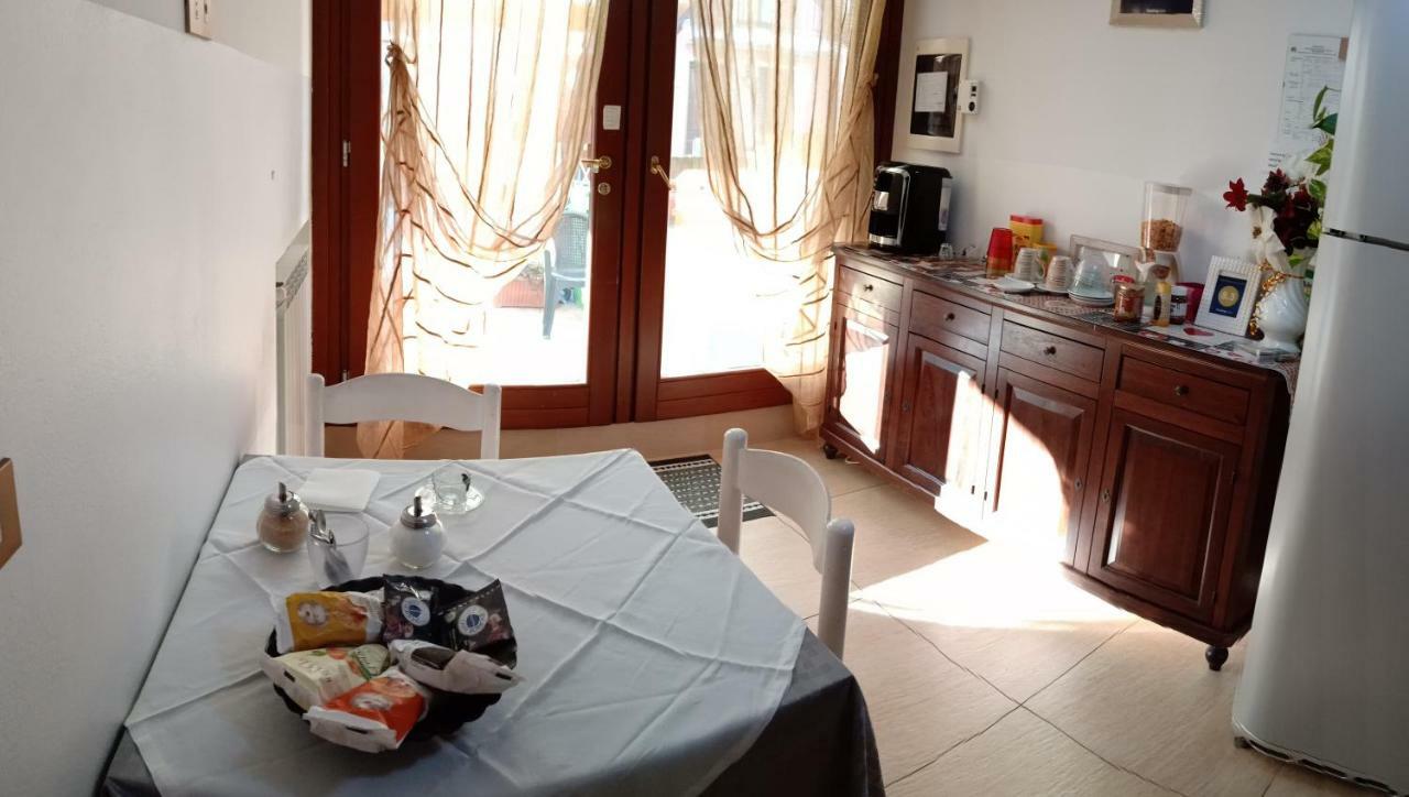 Adria Bella Locazione Turistica Bed & Breakfast Ngoại thất bức ảnh